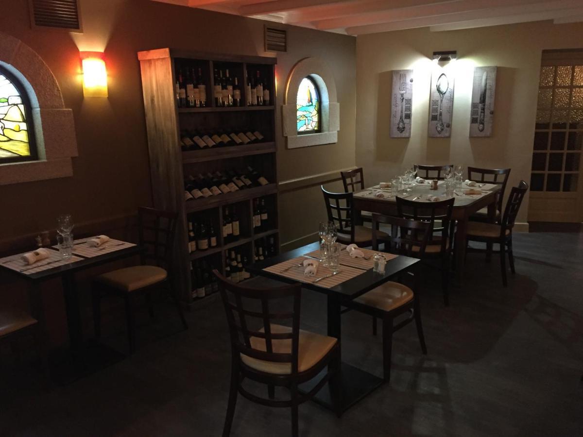 乐皮特凯瑞奎尔酒店 La Chapelle-Caro 外观 照片